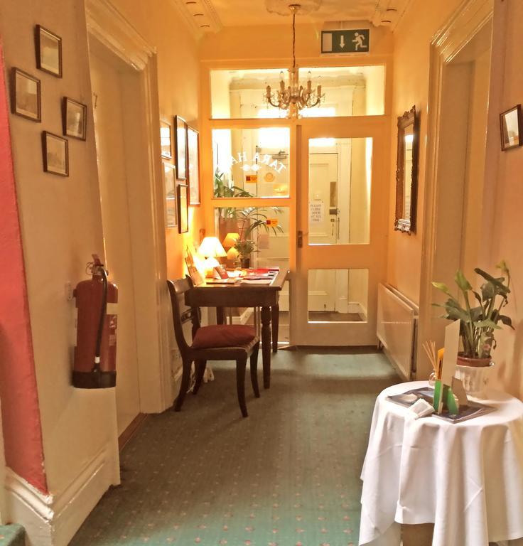 Tara Hall Accommodation Дън Лийри Стая снимка