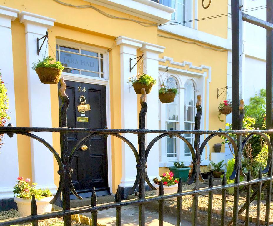 Tara Hall Accommodation Дън Лийри Стая снимка